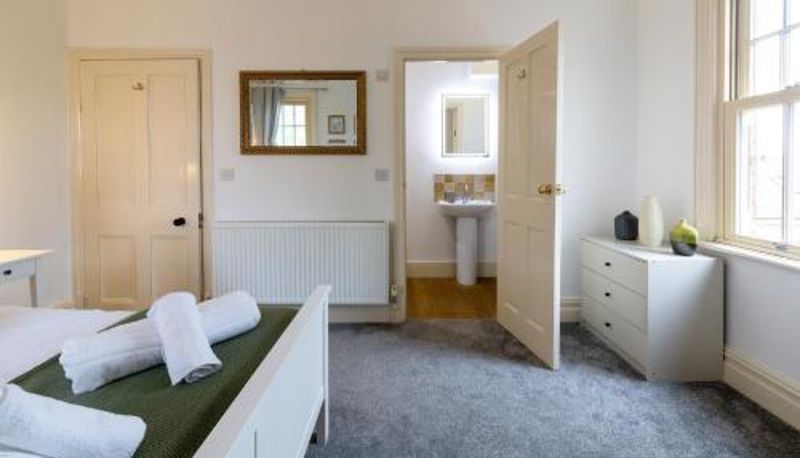 Apartamento - Modern 1-Bed Apartment / Free Parking / Melton