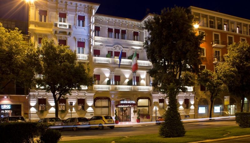 Info - Hotel Indigo VERONA - GRAND HOTEL DES ARTS by IHG