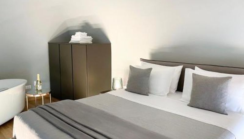Pokój - Jacuzzi Luxury Apartment in the Town Centre