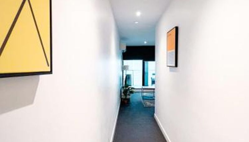 Info - Lovely one bedrooms apartment in a great location