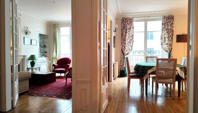 Standaardkamer - Peaceful 15th Paris Apartment with Metro Access