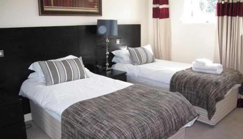 Room - Churchill Apartments