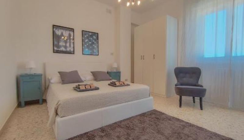 Standard room - Center - Spacious Apartment near the Beach