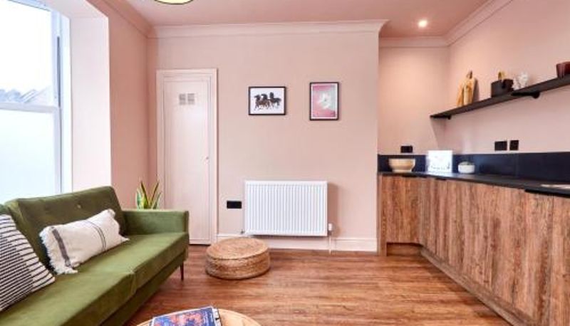 Info - Settle in Winchester - Stylish Self Check-In Rooms