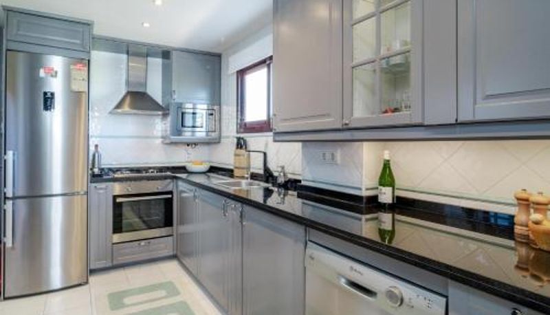 Apartment - Seaside 3 bedroom Penthouse Next to the Beach in San Pedro