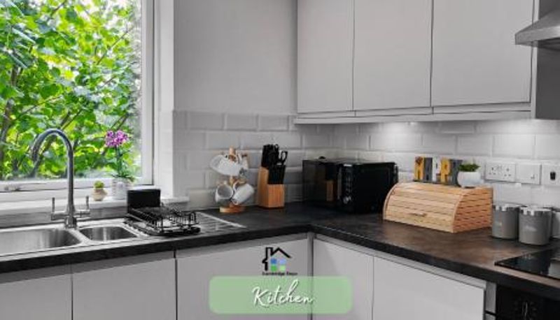 Kuchnia - Central Apart Hotel 2BR Flats-EASY Walk to City Centre-Parking