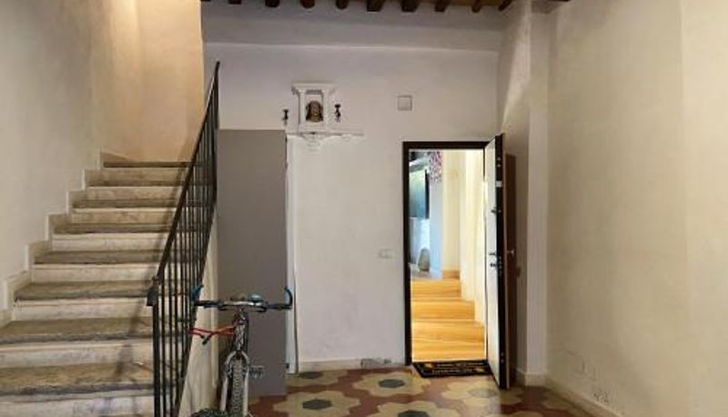 Bilgi - CASA ILARIA - Luminoso Appartamento con Vista nel Centro Storico