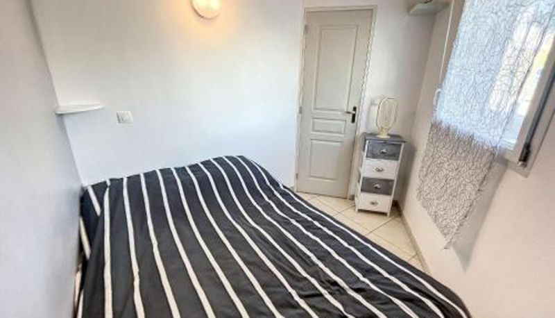 Info - proche plage pour 2 personnes avec WiFi et parking - FR-1-361-517 Appartement cosy à Granville