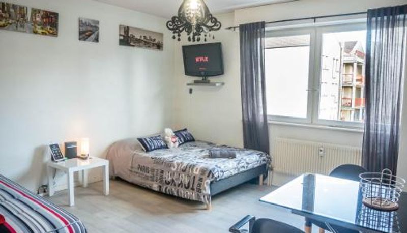 Bilgi - Travel Homes The EastSide Parking and downtown