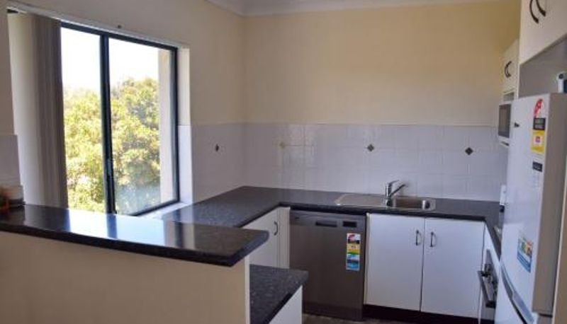 Info - Scape Apartment 5 - Bring your own linen.