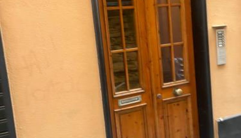 Bilgi - Attico in centro a cinquanta metri dal mare