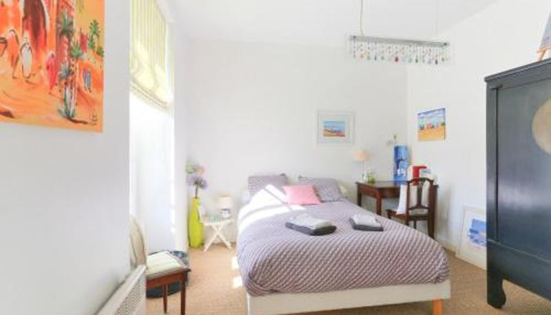Room - Ar Vro - Accès direct à la grande plage