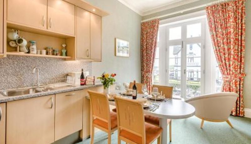 Apartment - 2 Bed in Scarborough oc-s016