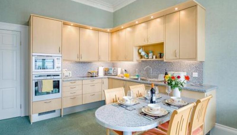 Apartment - 2 Bed in Scarborough oc-s016