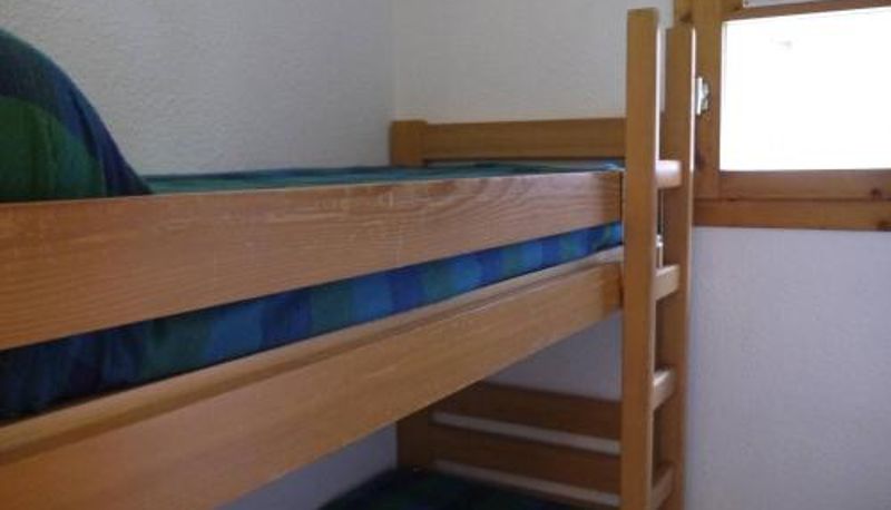 Camera standard - Appartement skis aux pieds pour 6 personnes à Méribel - FR-1-355-146