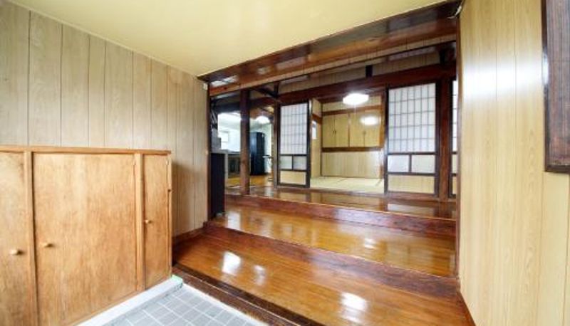 Info - Kume Azuma Villa