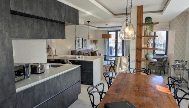 Appartement - The Old Fire Station Luxury Apartment