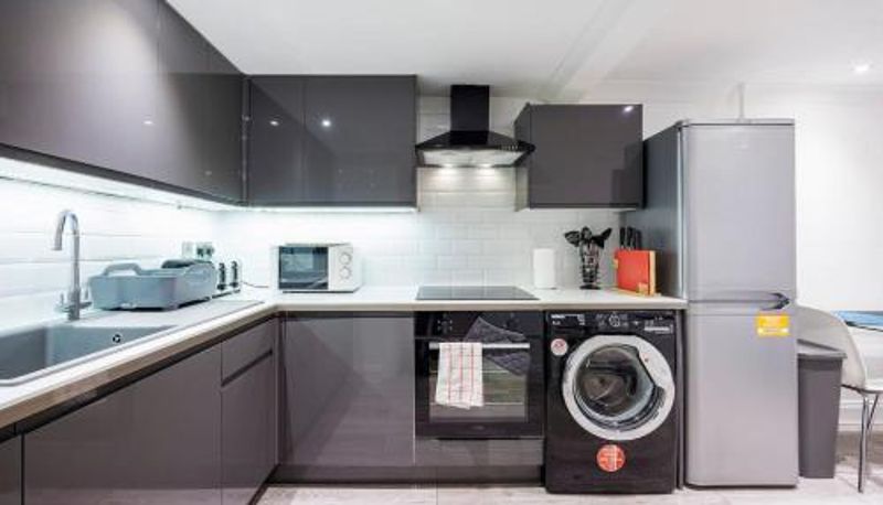 Camera standard - Elegant West Kensington Studio Central London
