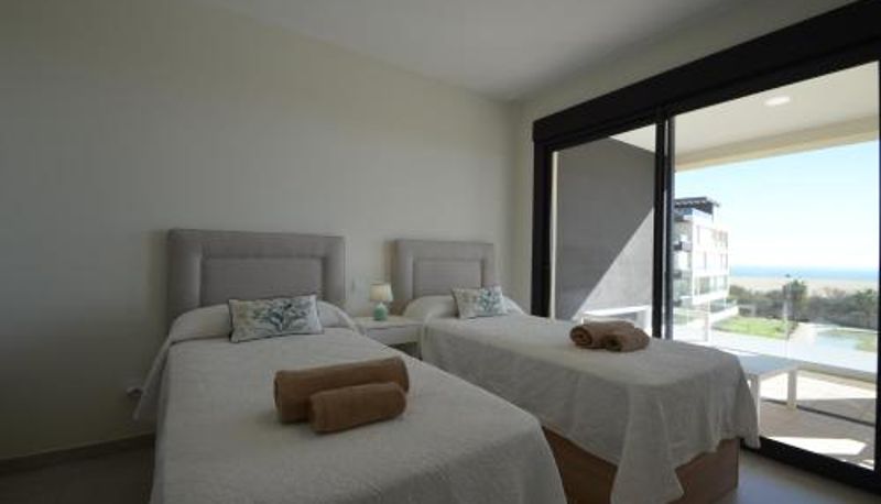 Apartment - Ocean Home EXCELLENT & SOLMARES