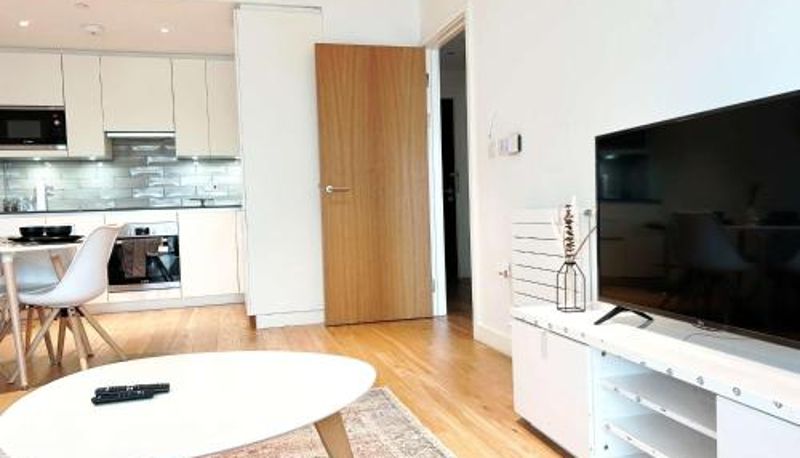 Info - Stylish Apt Sleeps 2 with Balcony
