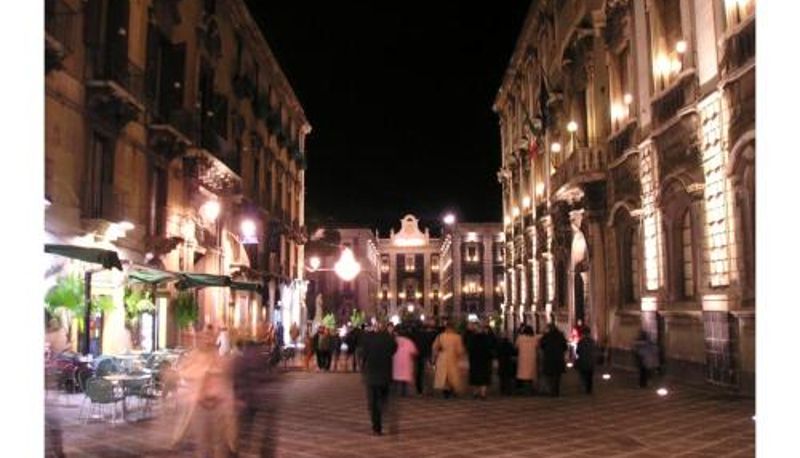 Info - Sicula home in the city center - Happy Rentals
