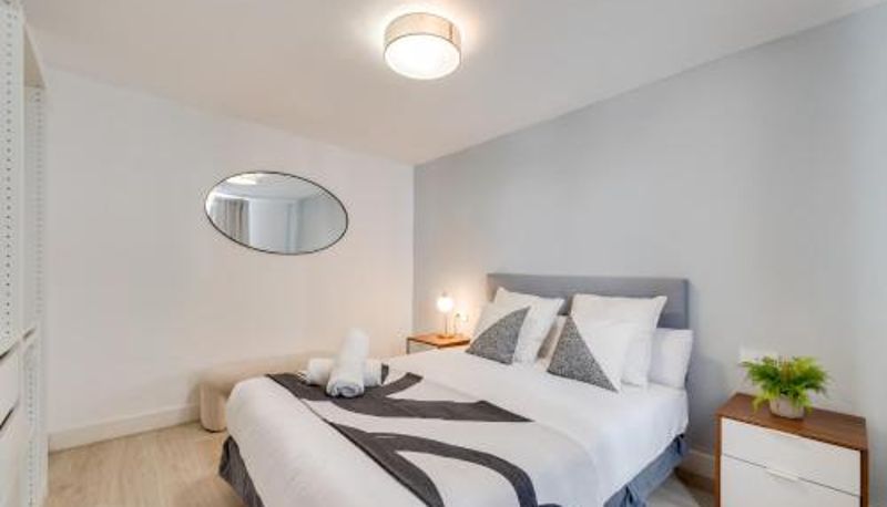 Apartment - Fastest WiFi  NEW Decoration  Sea and Marina View VACATION MARBELLA I Stylish 5BDR Penthouse
