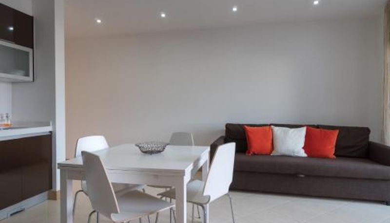 Apartamento - Akisol Lagos In II