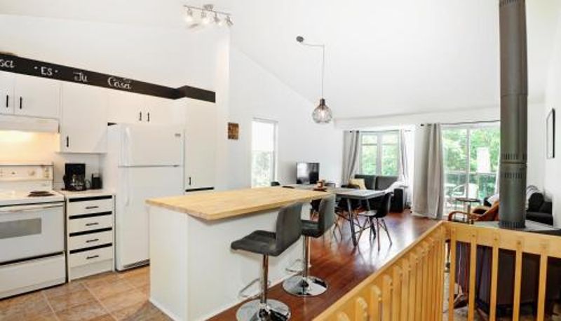 Bilgi - Condo 49 Chemin de la Corniche by Les Chalets Alpins
