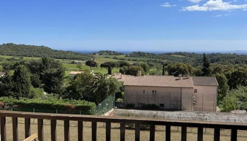 Info - Parking - FR-1-726-27  Internet  Piscine  Balcon Appt Haut Standing