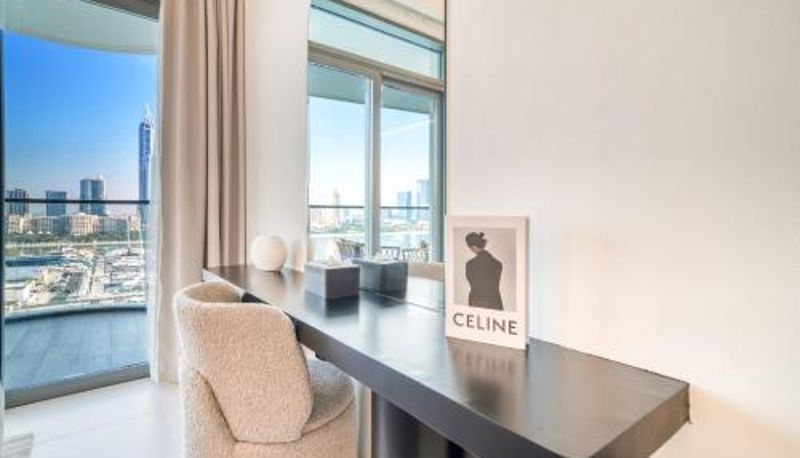 Standardzimmer - Seaside Splendor: Luxe Retreat at Emaar Beachfront