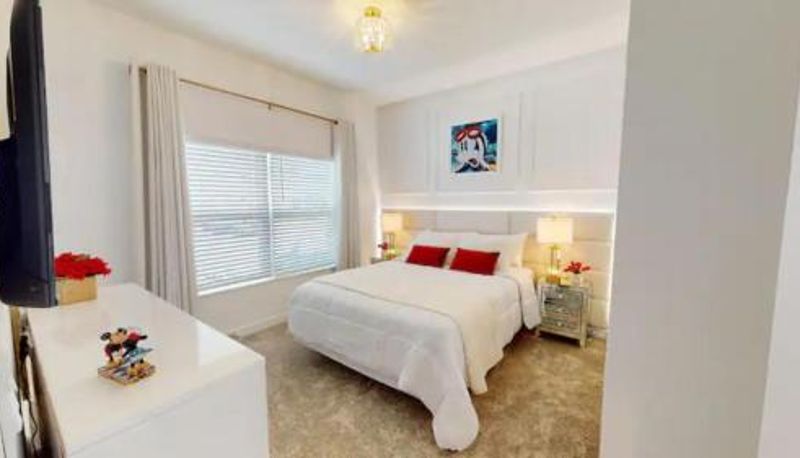 Zimmer - Experience the magic of Disney right at your doorstep with our Large Pool & Spa House