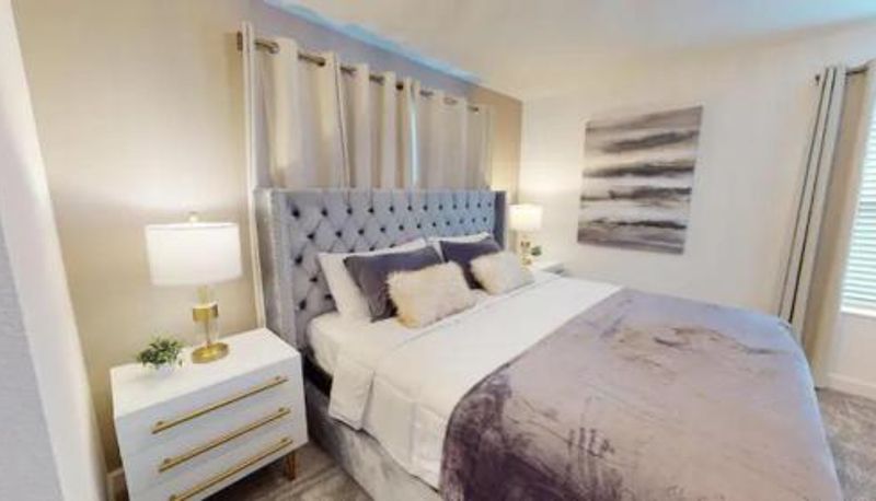Zimmer - Experience the magic of Disney right at your doorstep with our Large Pool & Spa House