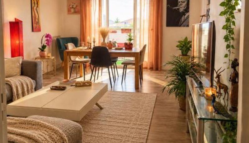 Bilgi - gare de Biot et Garage  proche mer Entre Nice et Cannes