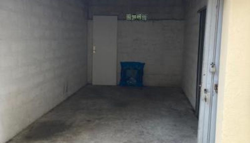 Standart oda - gare de Biot et Garage  proche mer Entre Nice et Cannes