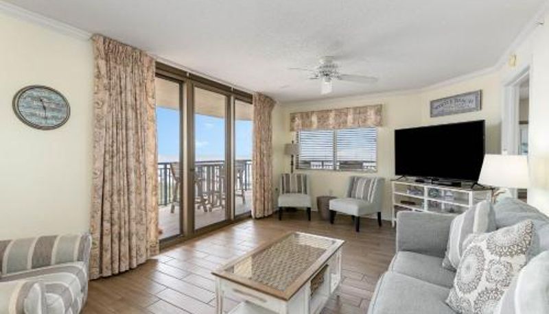 Apartamento - 2 bath condo - 301 Brighton Ocean front 2 bedroom
