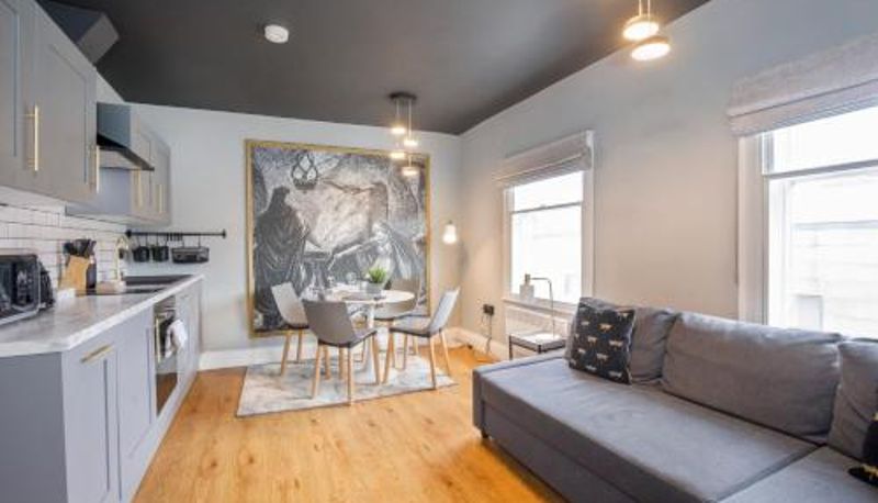 Daire - modern City centre apartment sleeps 6 Bateman
