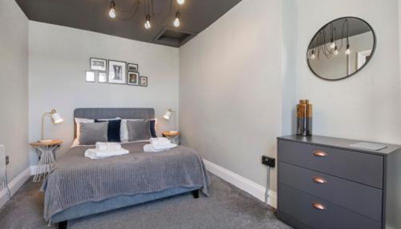 Daire - modern City centre apartment sleeps 6 Bateman