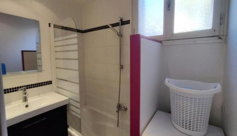 Badezimmer - Résidence Saint Genest - Appartement proche Village 4 pers MAE-1911