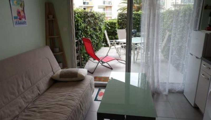 Camera standard - St Cyprien studio cabine avec terrasse et piscine