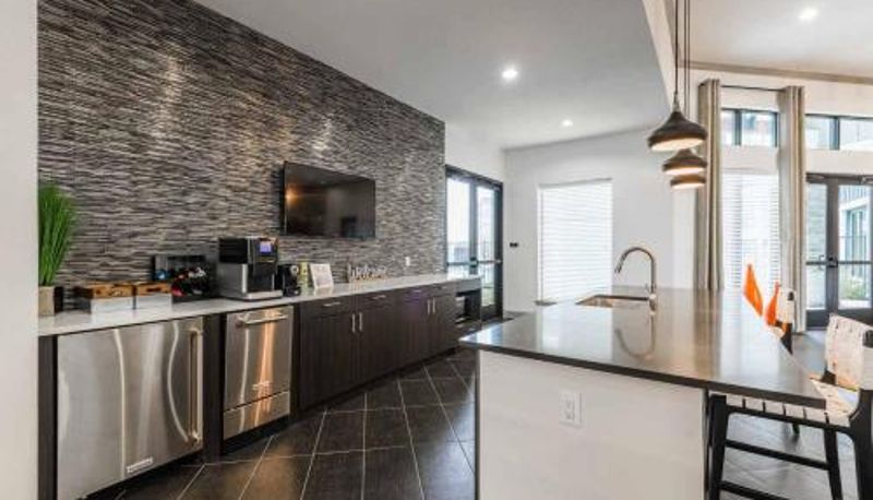 Info - Spacious Furnished Resort Style Apartments