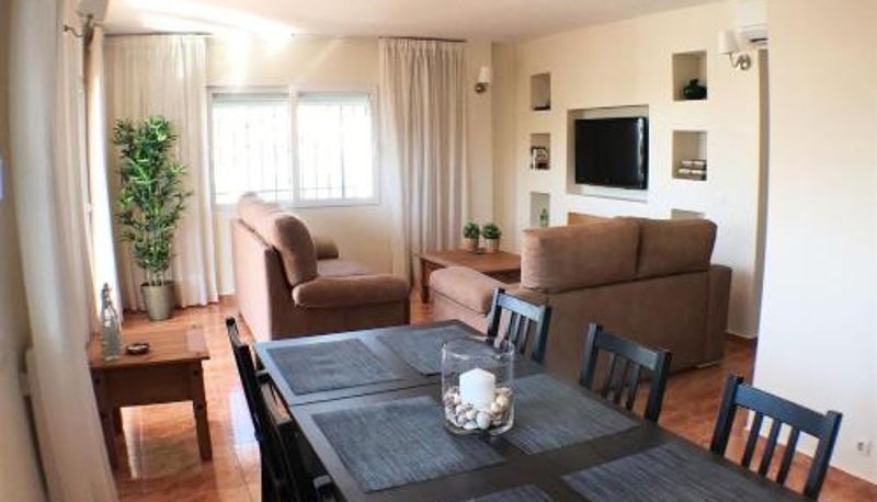 Appartement - 2 bedroom apartment Paradorares Ne
