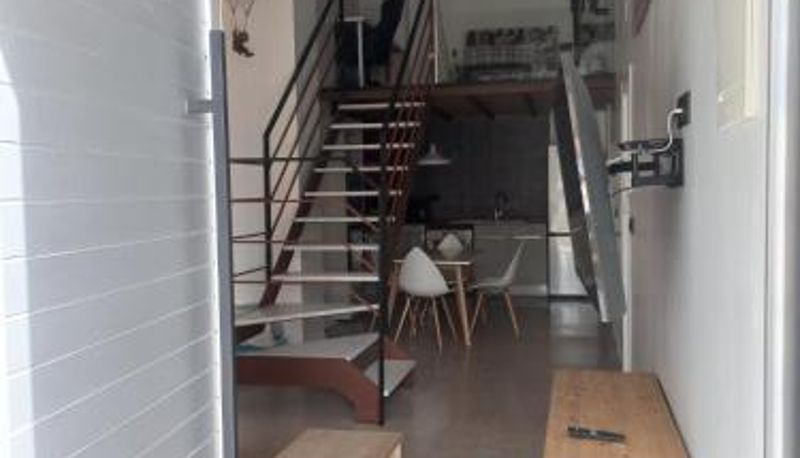 Bilgi - Loft Nou Benicalap - Housevanlive