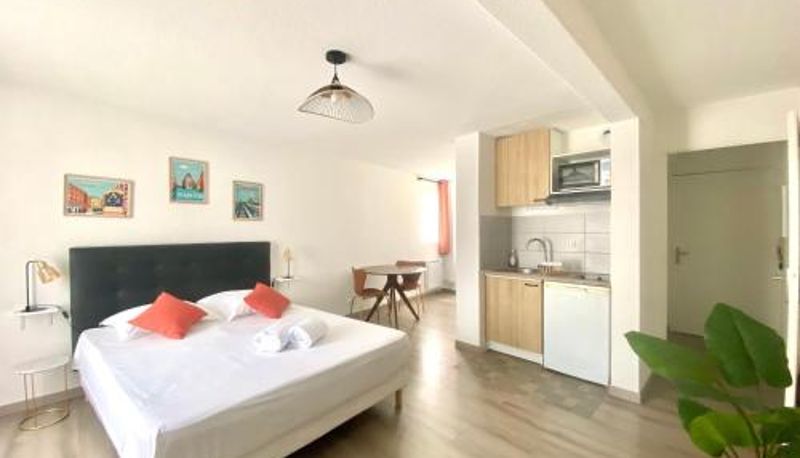 Apartment - Le Chaleureux - Studio proche du Jardin Compans