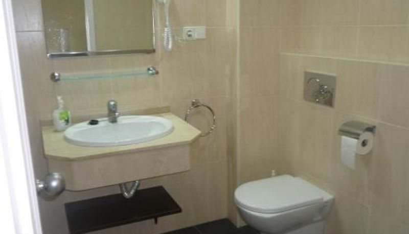 Appartamento - Club Calahonda Walking distance to Beach
