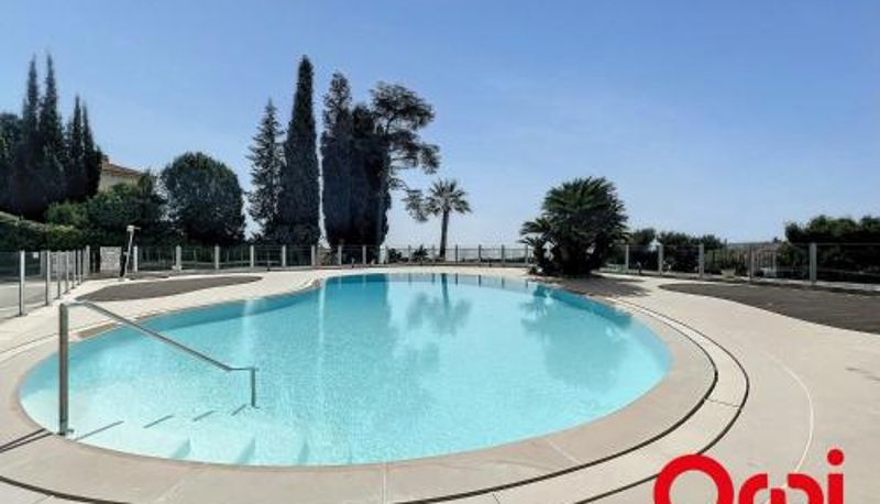 Standard room - Appartement tranquille avec piscine et WiFi à Menton