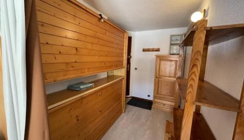 Info - Studio confortable proche pistes ski & commerces