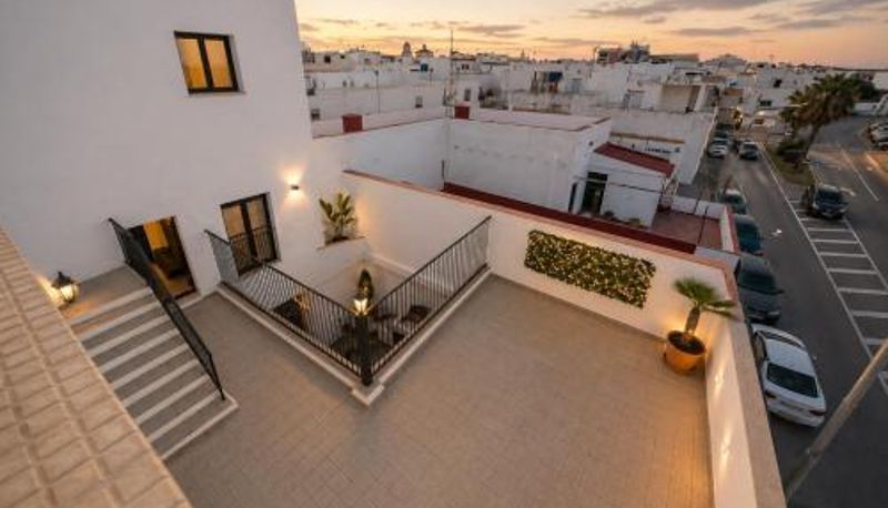 Info - FactoryRooms Barbate
