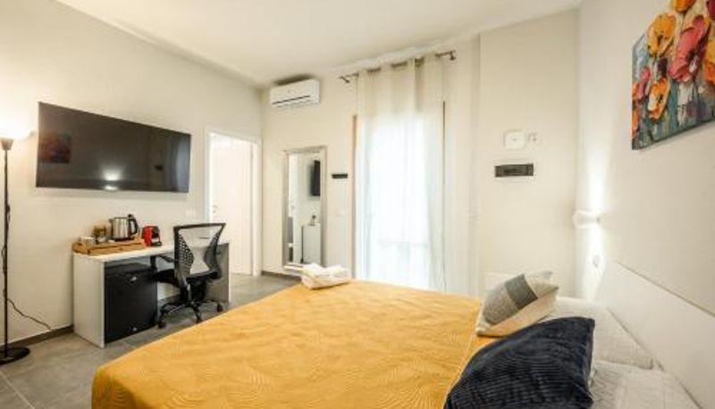 Camera standard - College Suites
