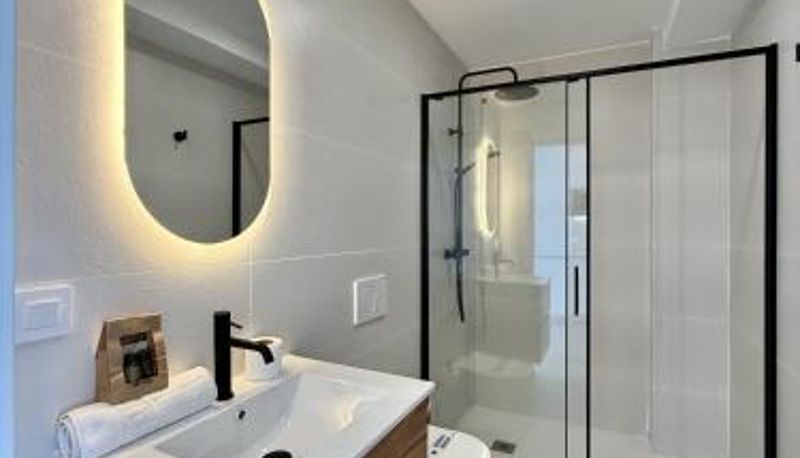 Info - Apartamento con vistas al Puerto y Parking