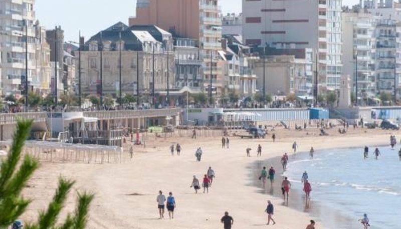 Standart oda - Appartement Charmant avec Garage à 400 m de la Plage